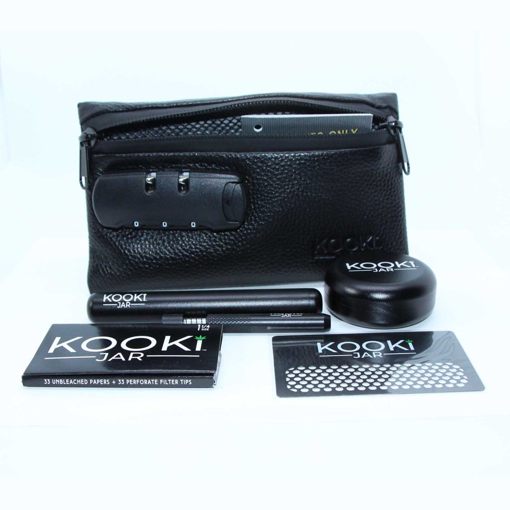 kooki jar on the go kit review photos 2 merry jade