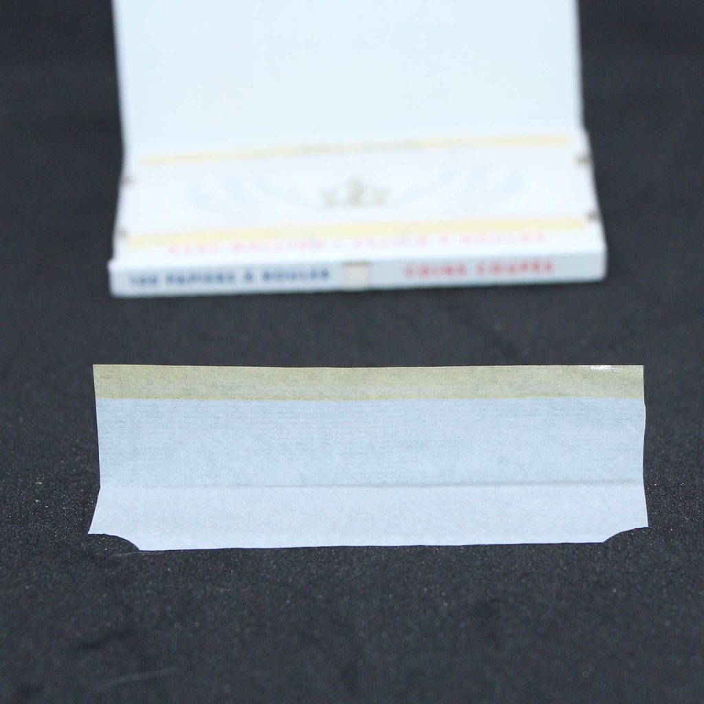 zig zag white regular kutcorners rolling paper review photos 3 merry jade