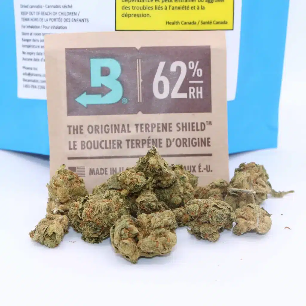 liiv thc bomb review cannabis photos 3 merry jade