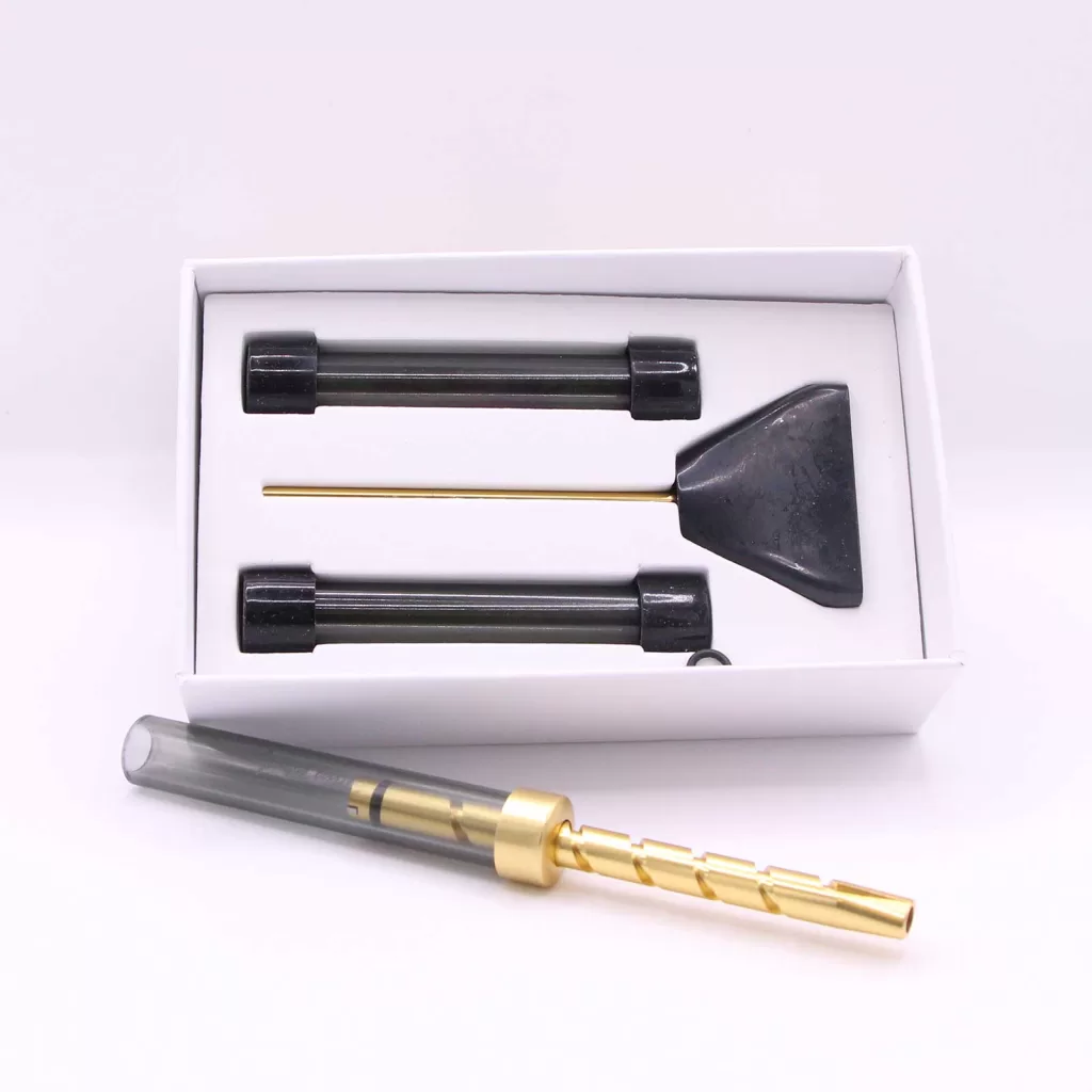miss wendy glass blunts review 4 merry jade