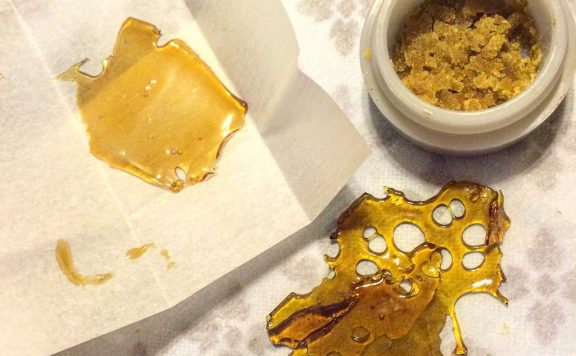 Cannabis Concentrates Differences Between Hash Oil Tincture Shatter Wax